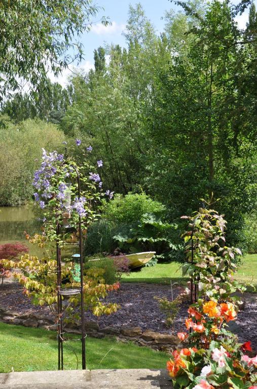 The Willows Bed & Breakfast York Bagian luar foto